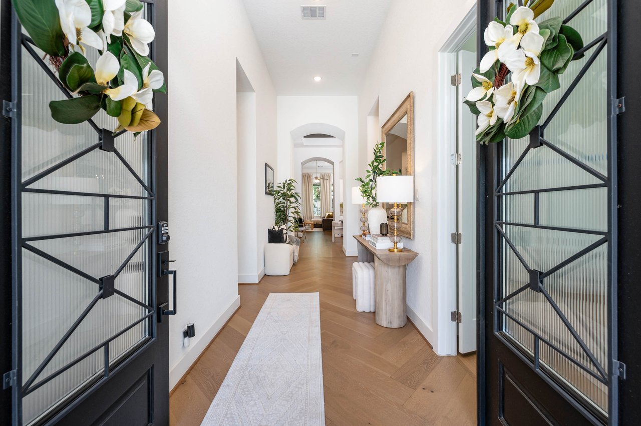 10039 Sarah Place