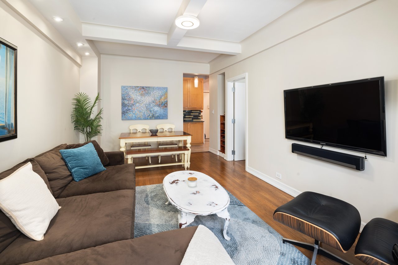 12 West 72nd Street, 12E