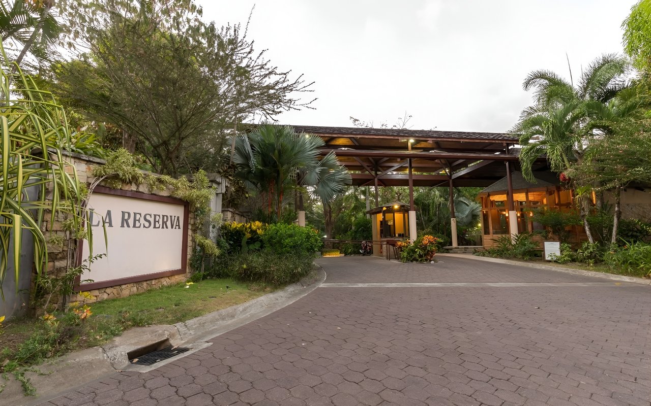 La Reserva