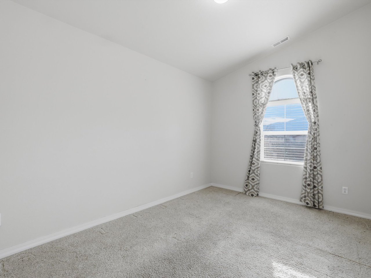 6699 Bethesda Point B