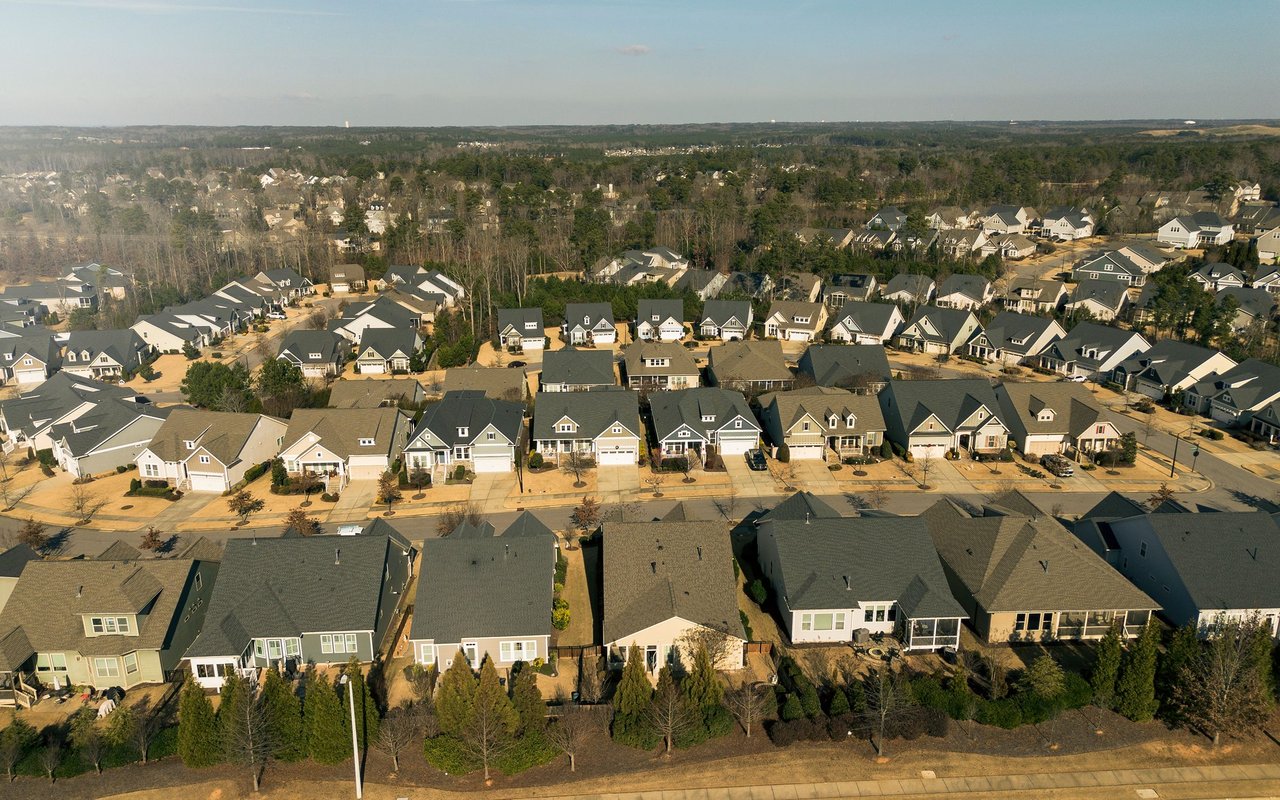 Holly Springs Luxury Real Estate