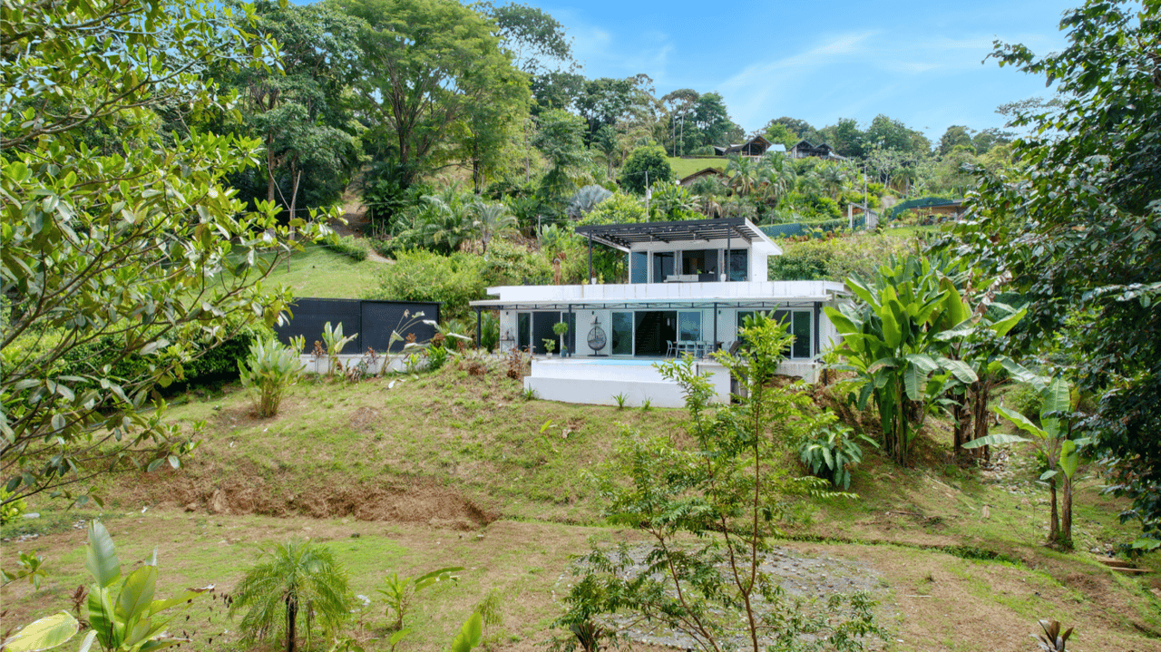 Harmonious Modern Uvita Home with Infinity Pool, Ocean Views, and Rental Options