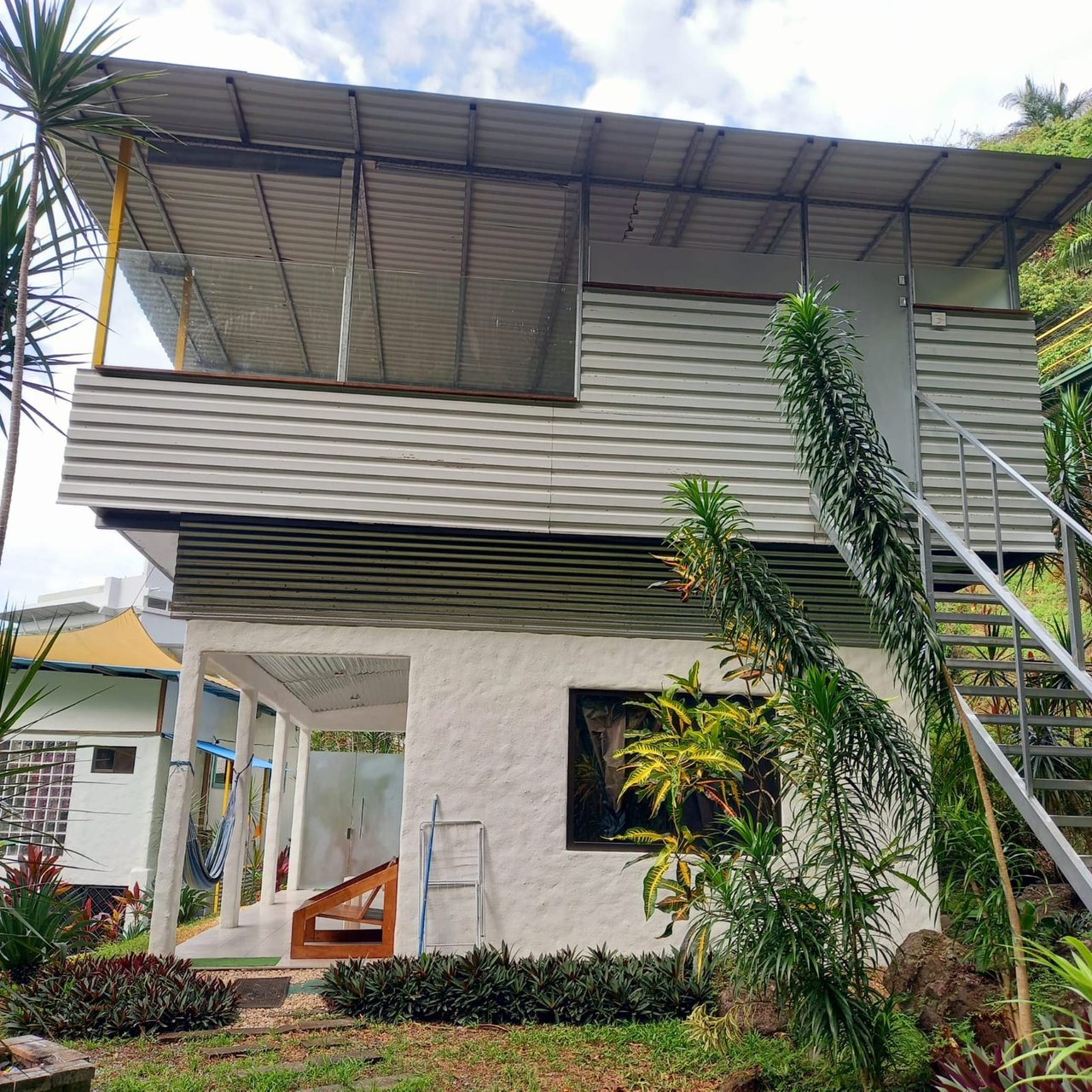 M. A. Ocean View Apt.