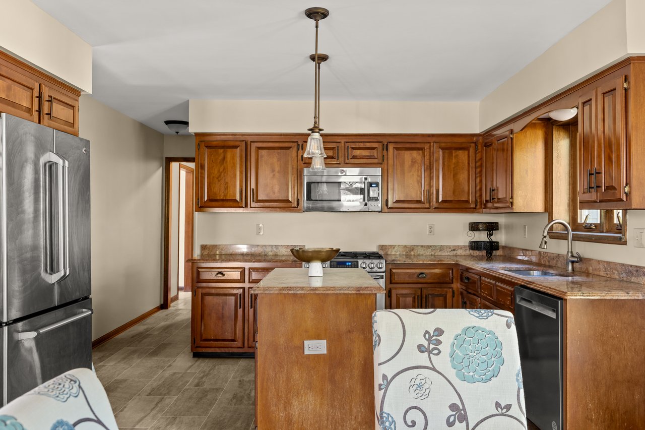 5 High Point Ct