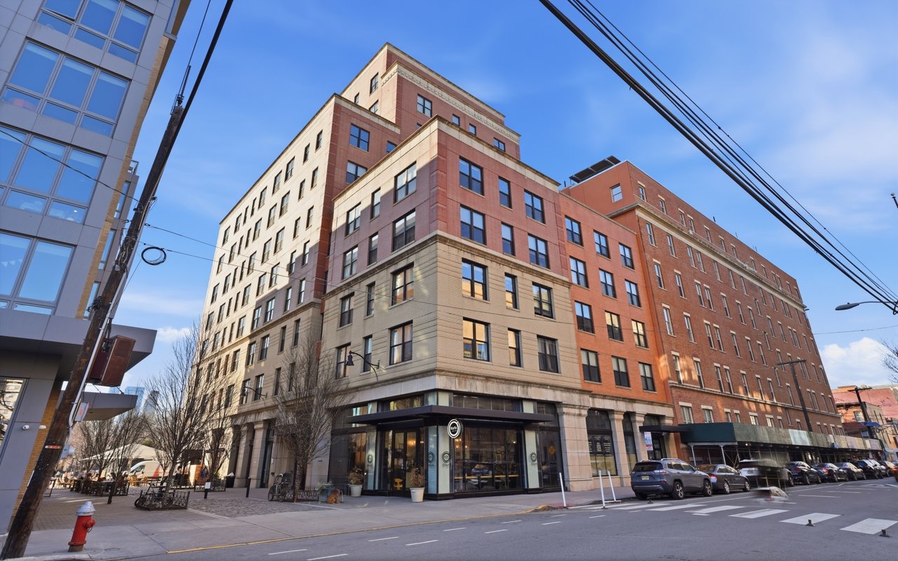 Hamilton Square / 232 Pavonia Ave / 25 McWilliams Pl