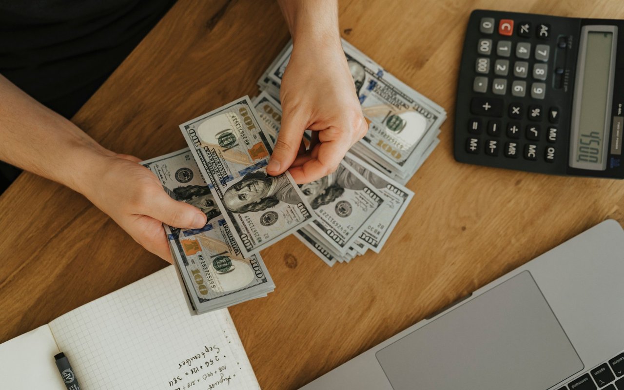 6 Doable Resolutions To Help You Save For A Down Payment on A Home