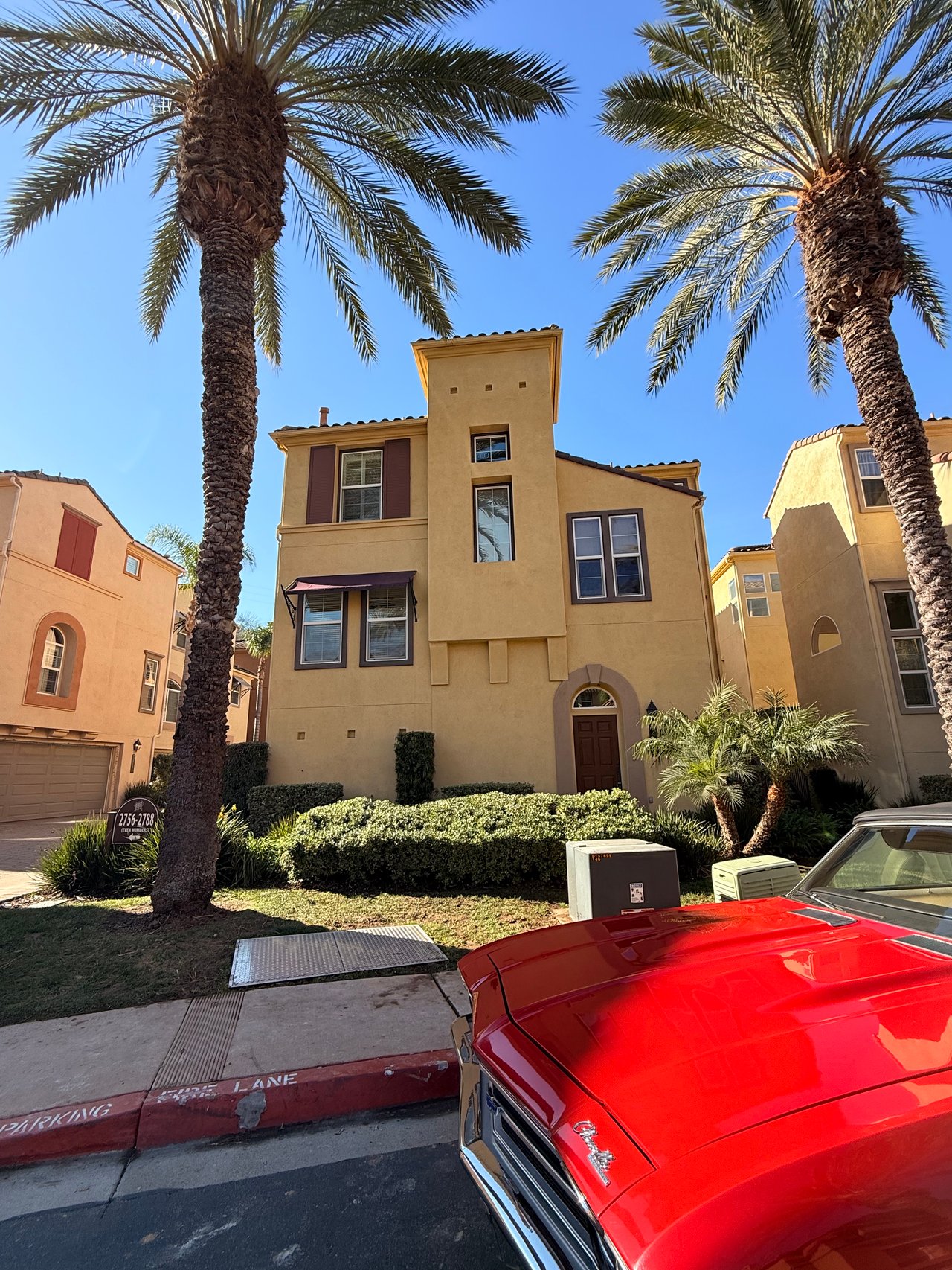 Escala at Mission Valley: 8 Active, 2 Pending