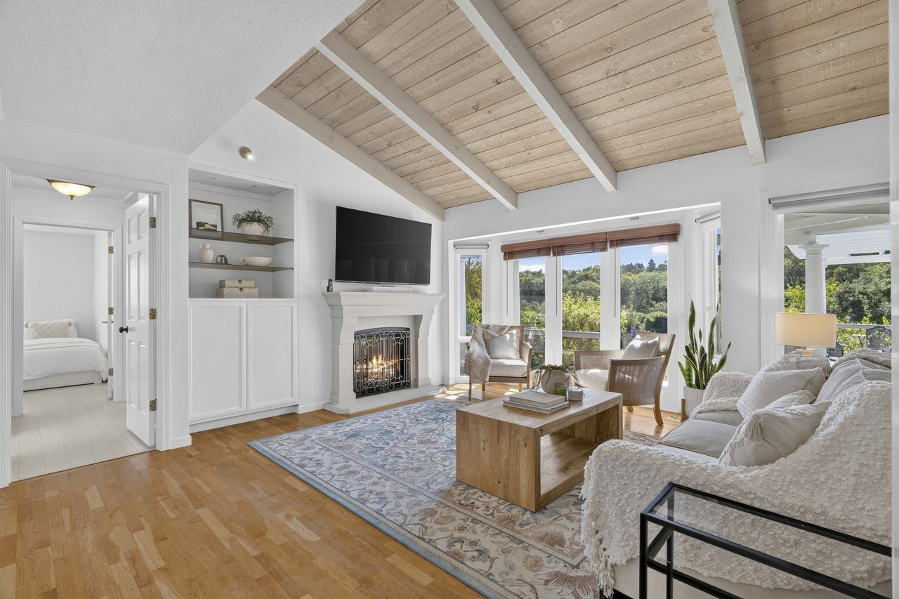 3999 Cherryvale Avenue | Soquel, California