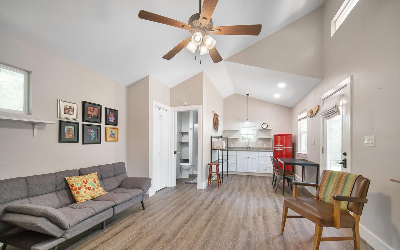 Fixed-Rate vs Adjustable-Rate Mortgage: Which Is Right For You?