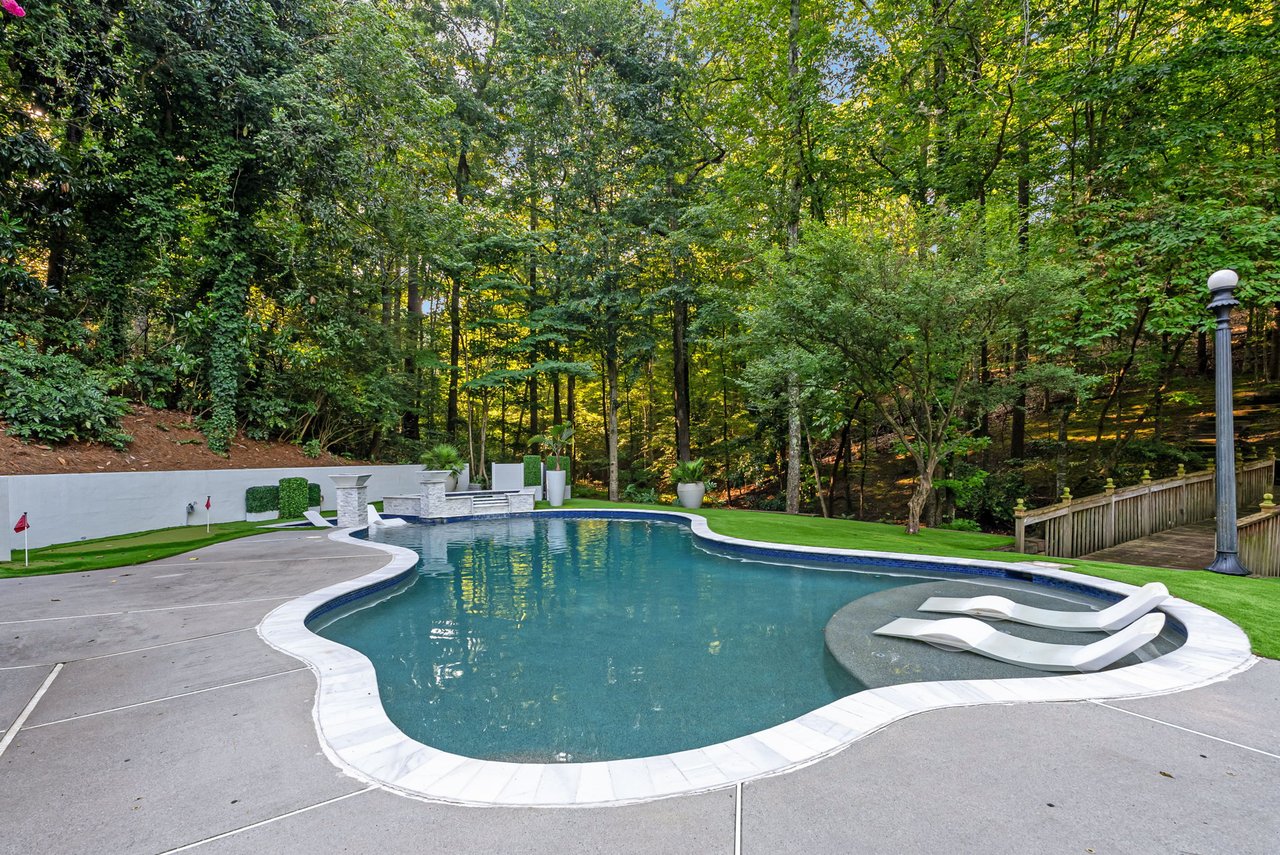 W Paces Ferry Drive
