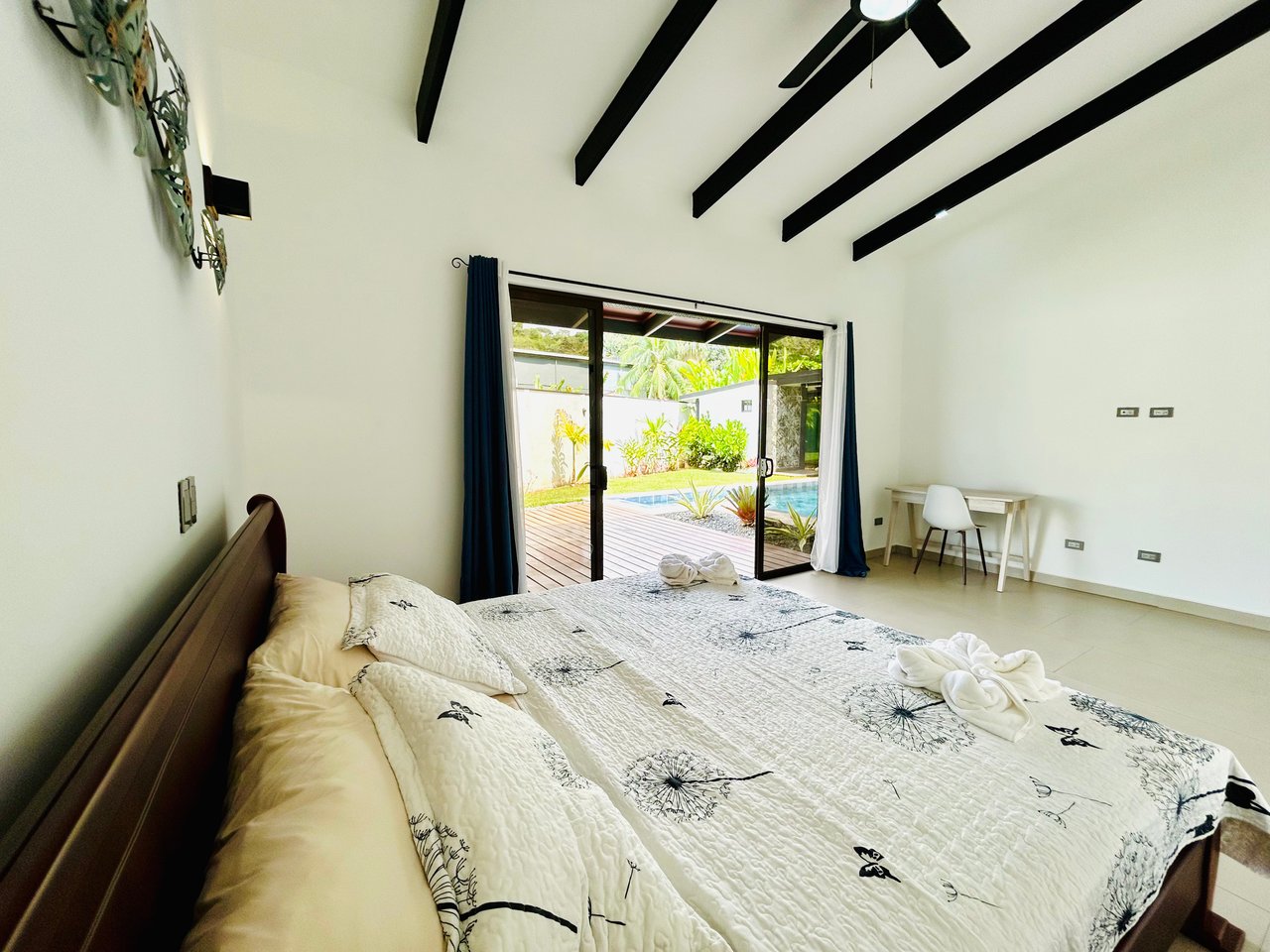 Tropical Modern Living Near Uvita – Stylish Pool Home with Privacy | Price Reduced