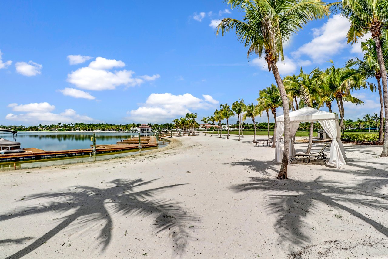 Miromar Lakes Beach & Golf Club - Isola Bella