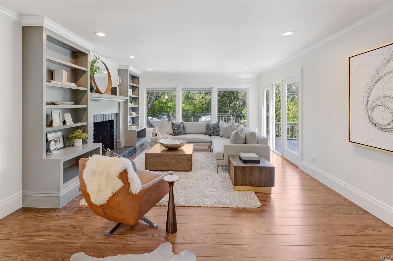 127 S Ridgewood Rd