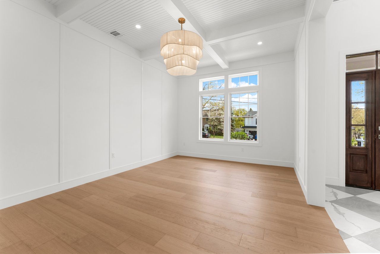 229 Bogert Pl
