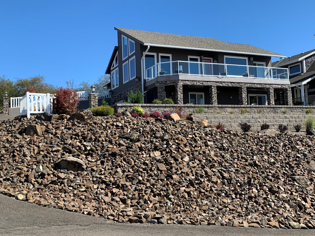 402 NORTHSLOPE WAY