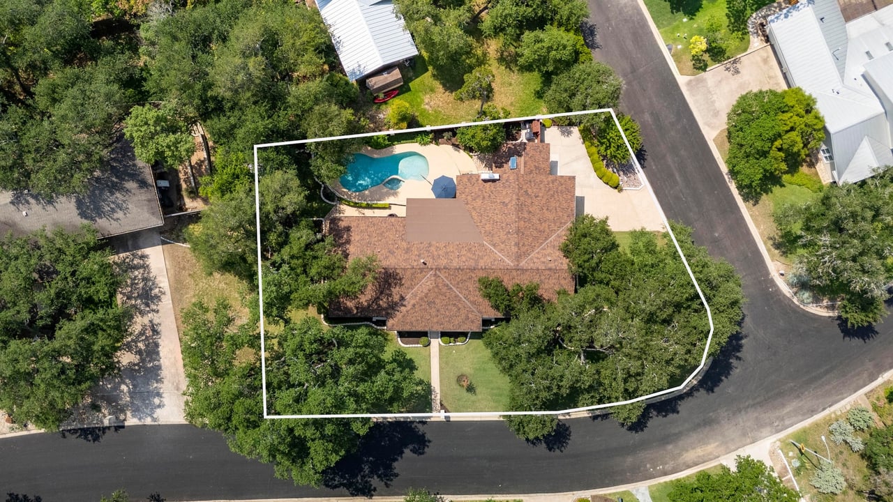 7602 Parkview Circle