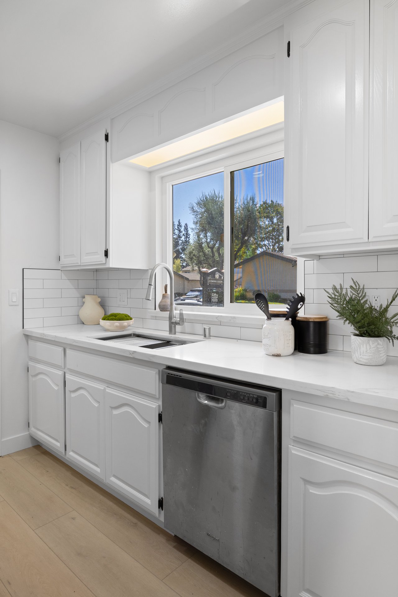 735 Winstead Terrace