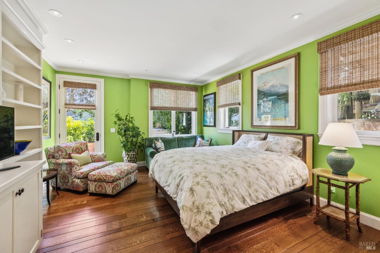 615 Sausalito Blvd
