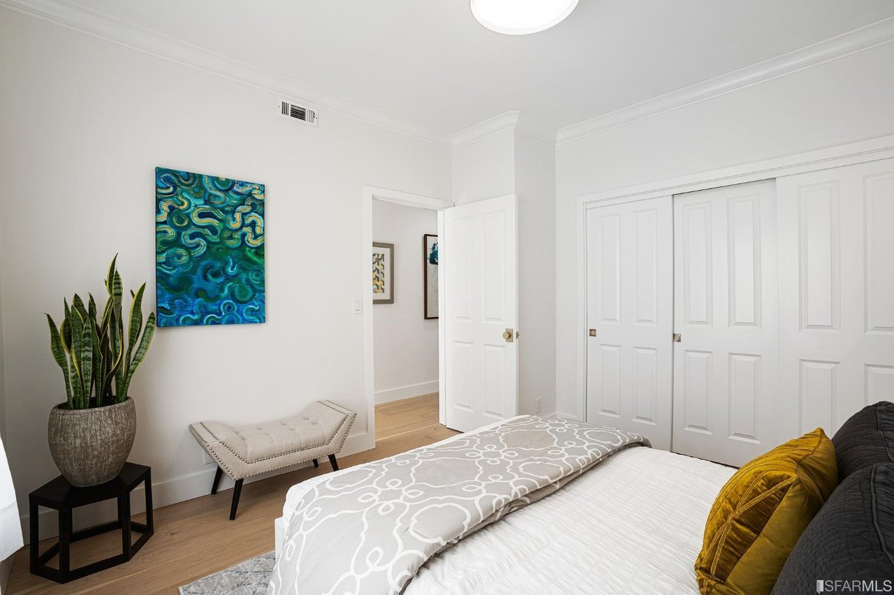 128 Wood St #3