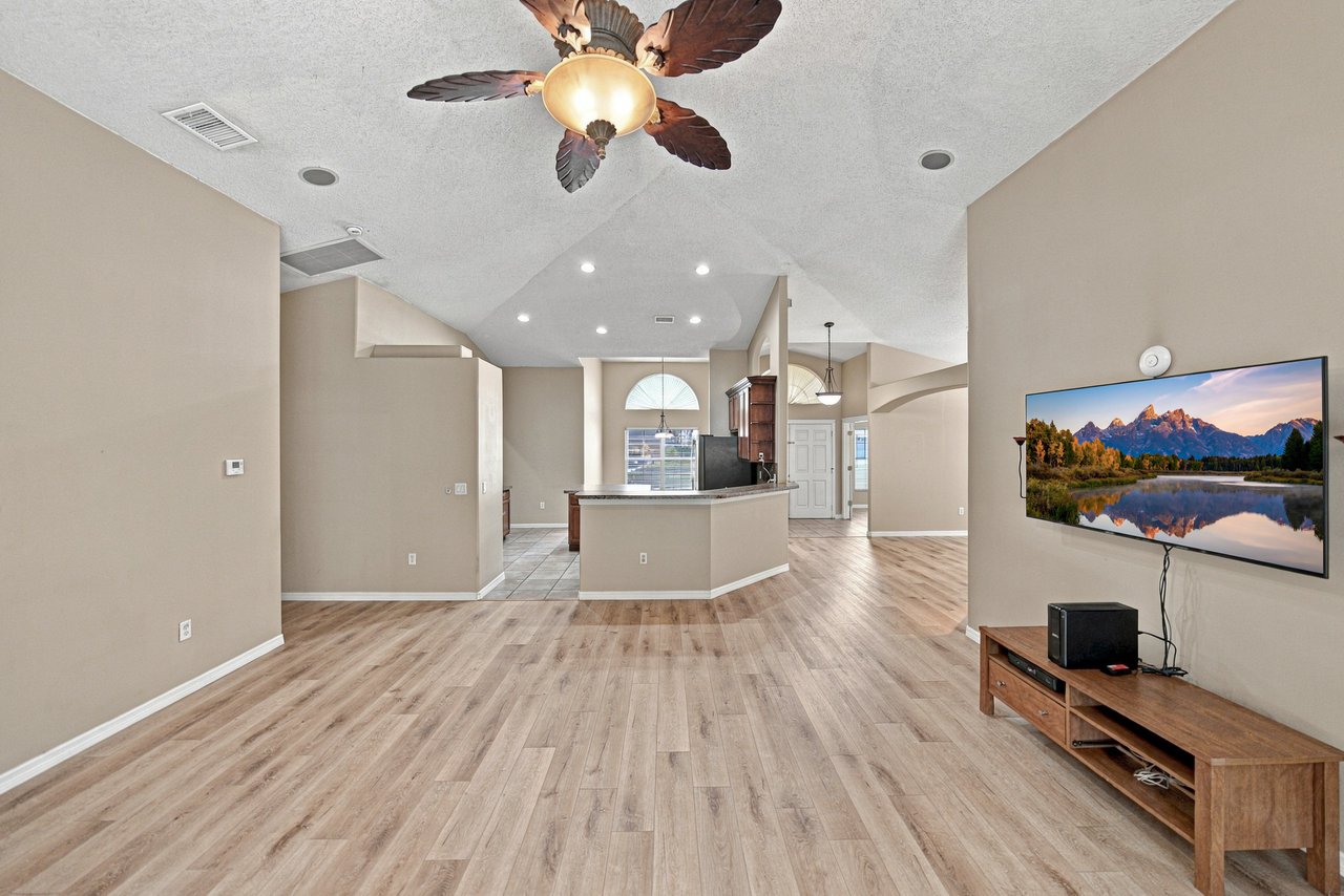 6908 Pine Springs Drive
