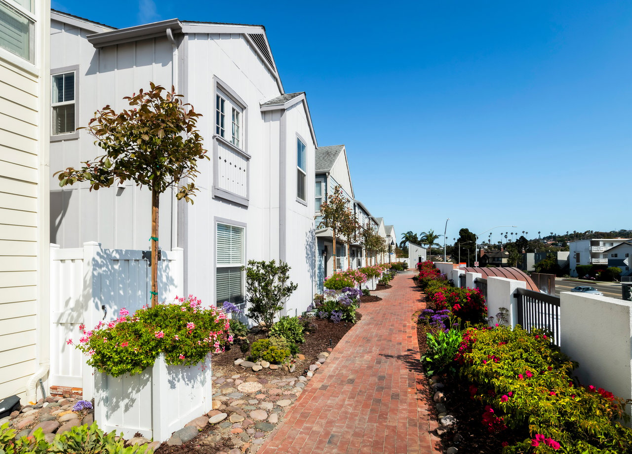 1800 S. Pacific Coast Hwy #95, Redondo Beach, CA