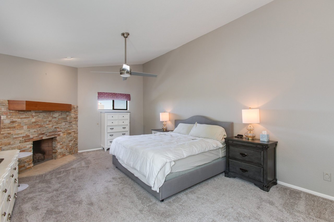 1067 E Seminole Dr.