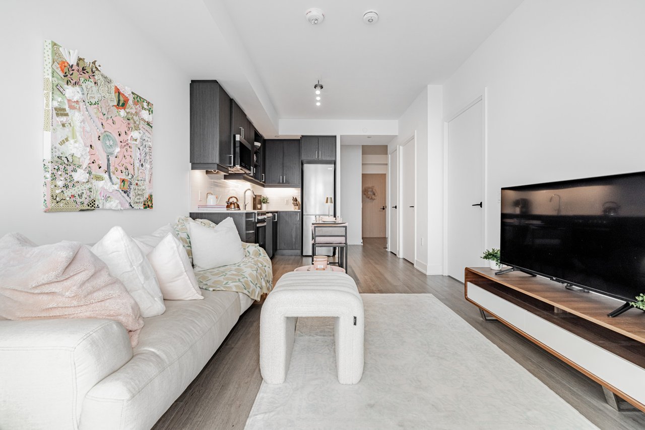 50 George Butchart Drive #524