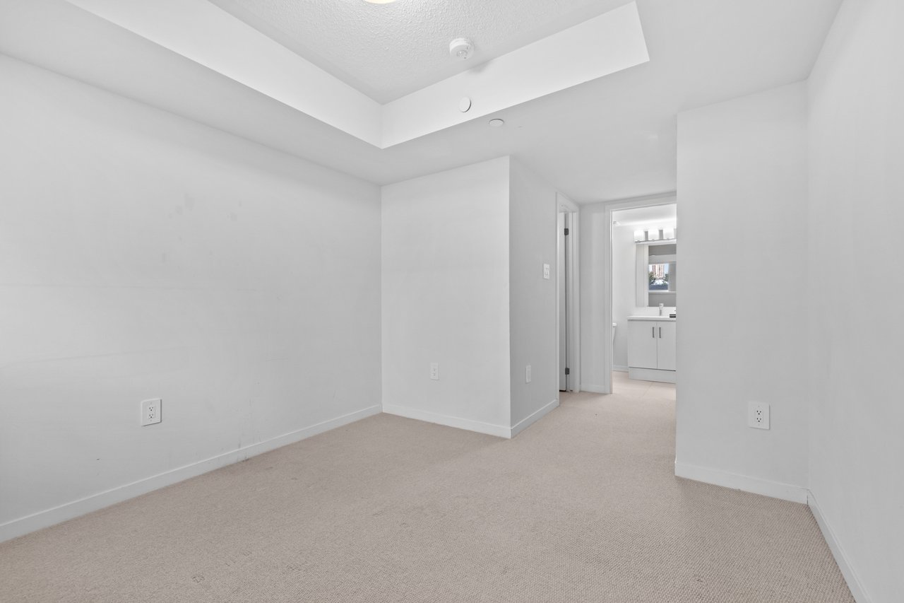 31 Honeycrisp Cres Townhouse 57