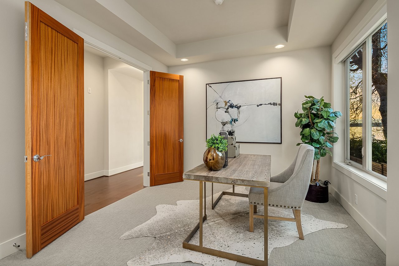 4605 Lake Washington Blvd NE #201