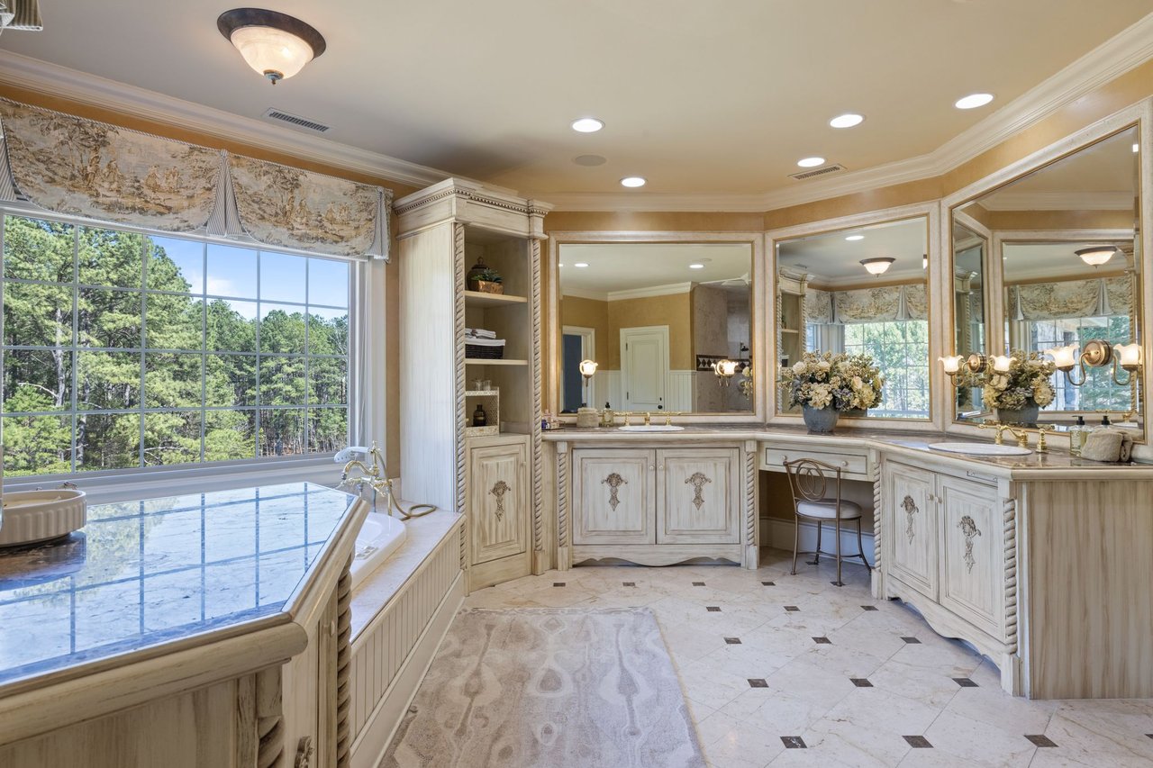 525 Lake Lynn Road