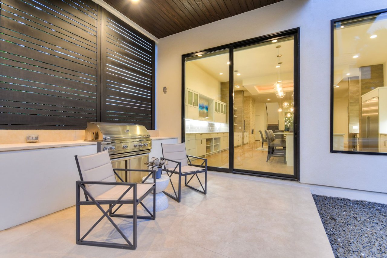 Reveille Modern