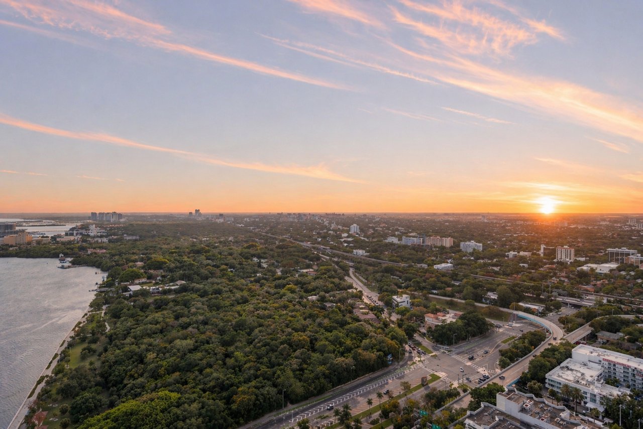 UNA Residences 3403