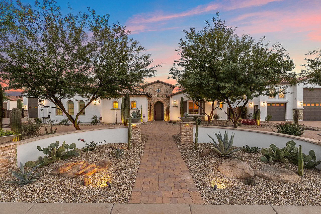 7749 W ARTEMISA Avenue