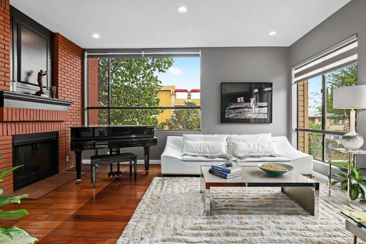 835 S Lucerne Blvd, #212