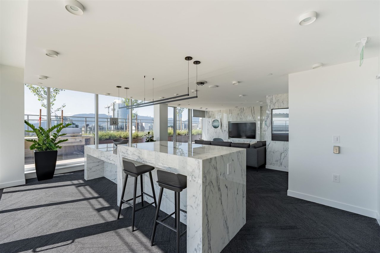 2803-1111 Richards Street, Vancouver