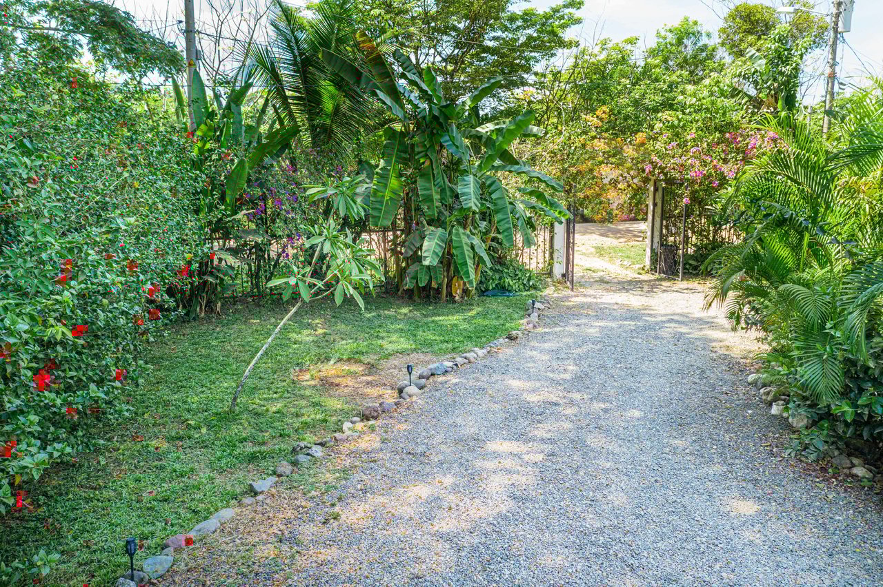 2 Bedroom home with Loft, Playa Hermosa