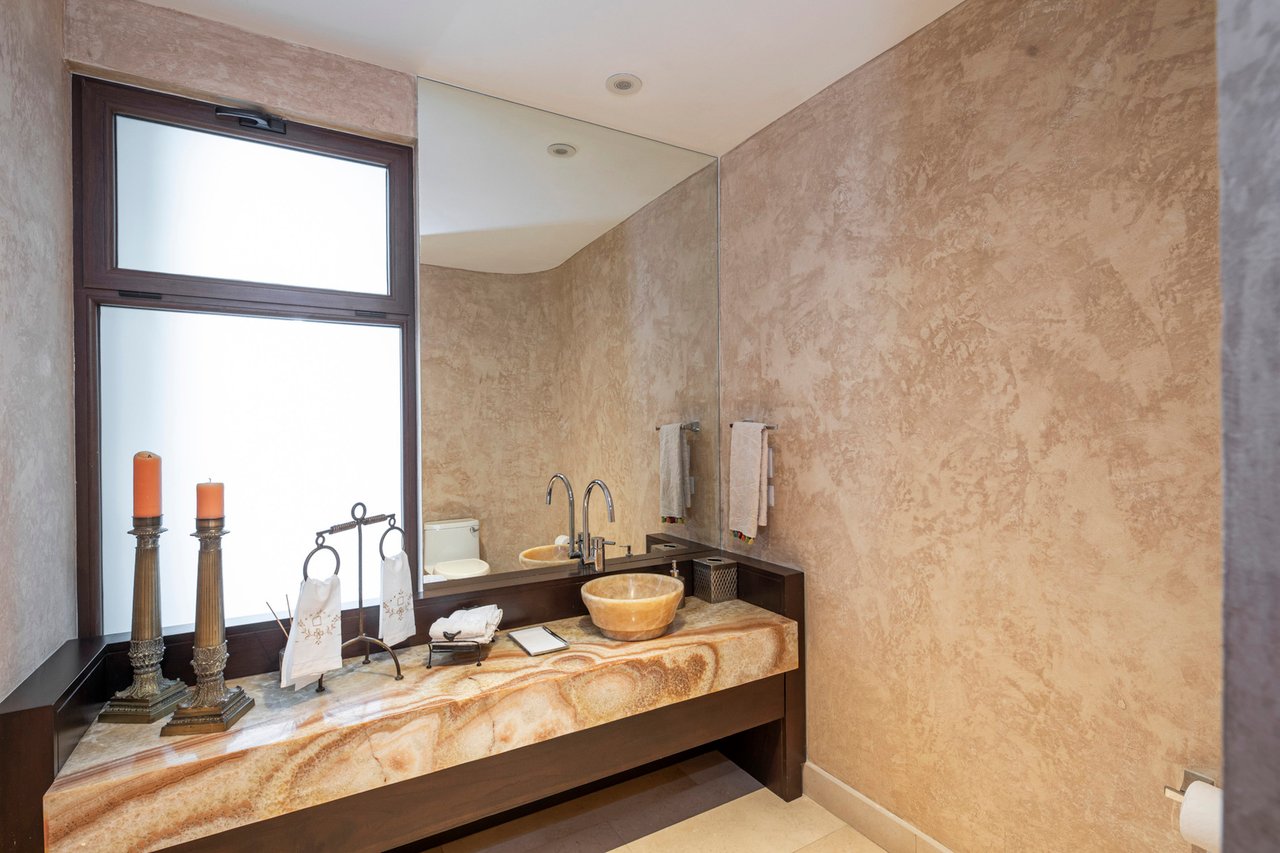 Modern Single Level Residence, Escazu, San Jose