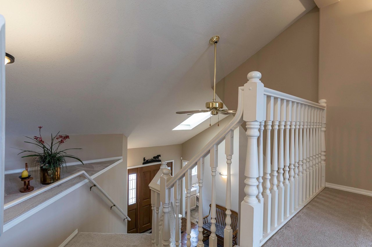 108-2513 W Bourquin Cres