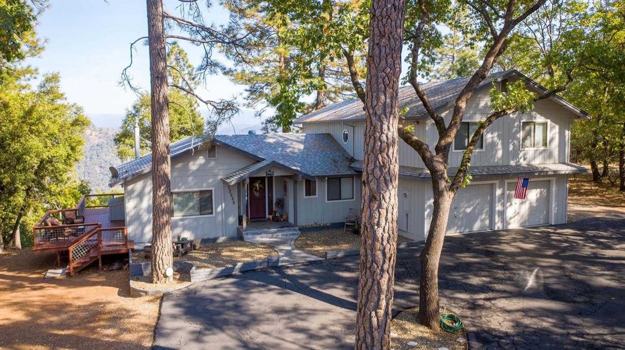 12050 Gold Strike Road