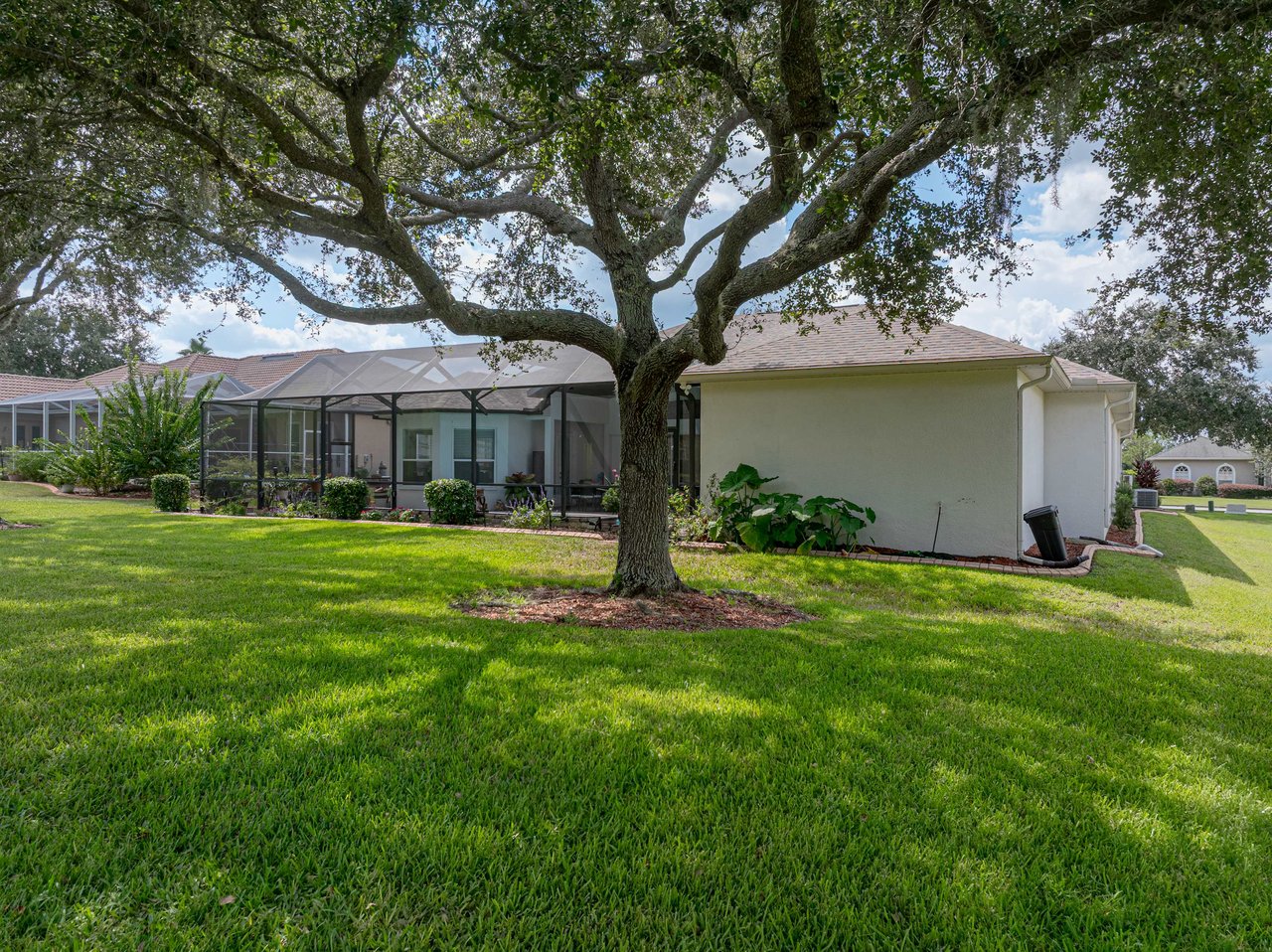 13228 THOROUGHBRED DR