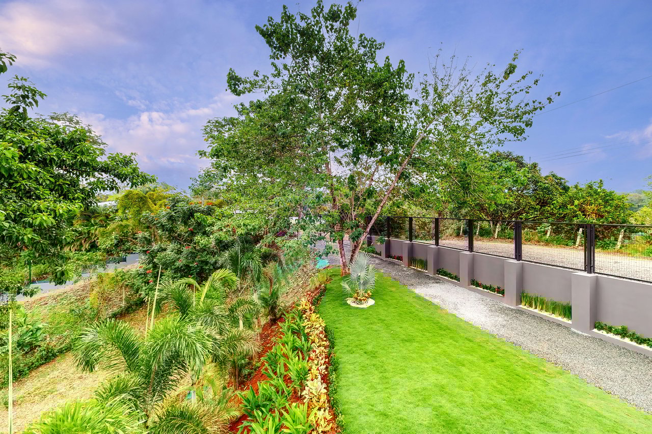 Casa Palma, Brand New Luxury 3 bedroom, 4 bathroom home with Amazing Sunset View in Quepos