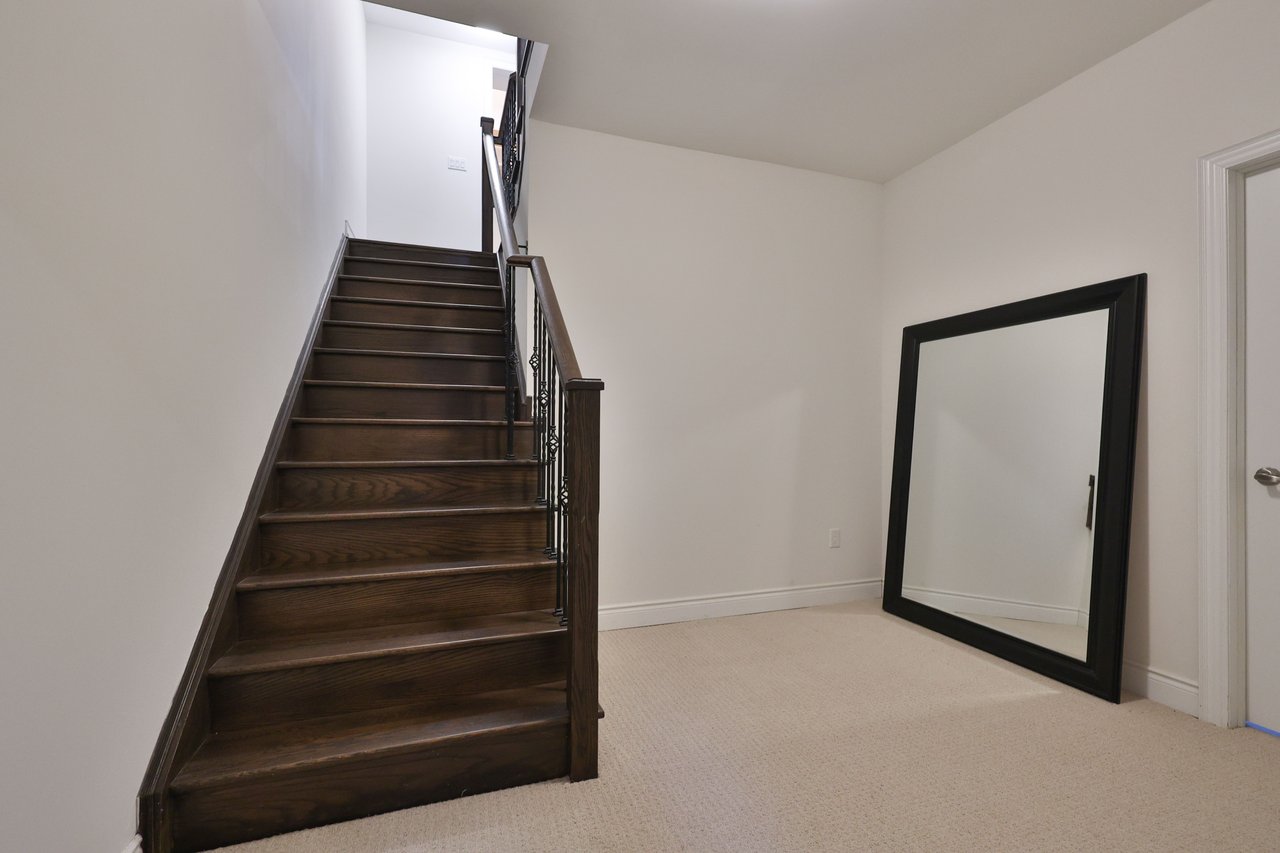 3191 Daniel Way, Oakville