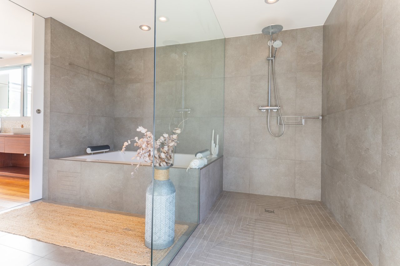 Exclusive house for sale in the centre of Sant Cugat 