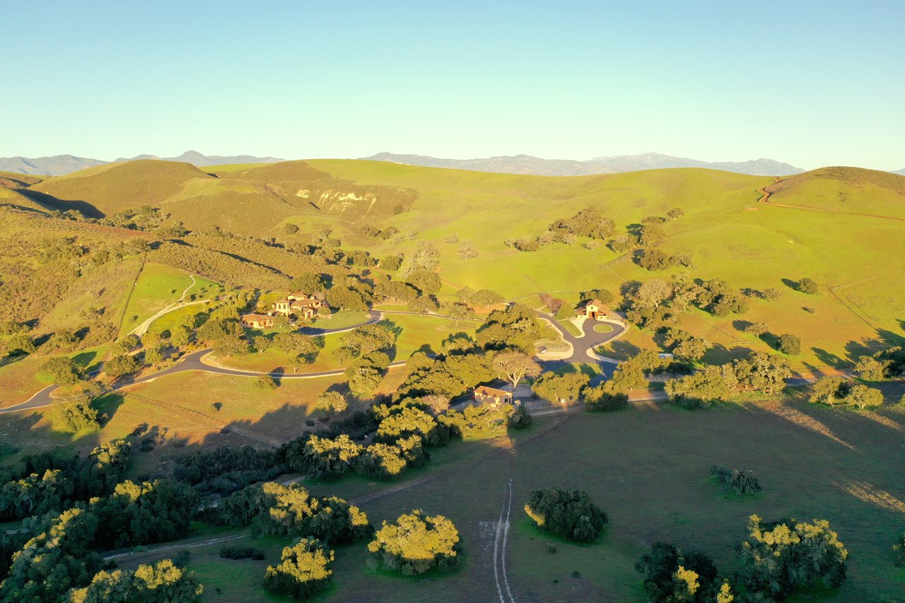 2667 Via De Los Ranchos Road