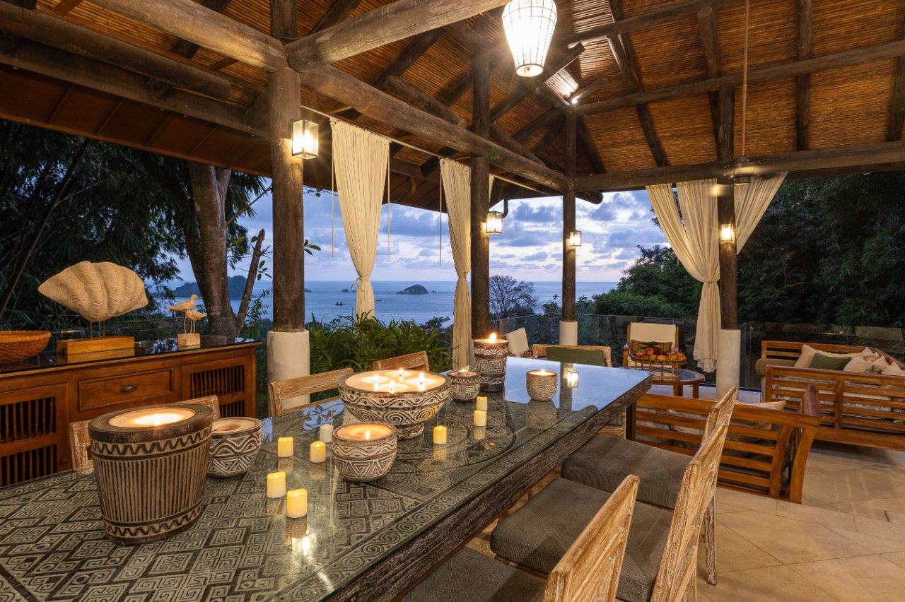 Casa Vista Azul