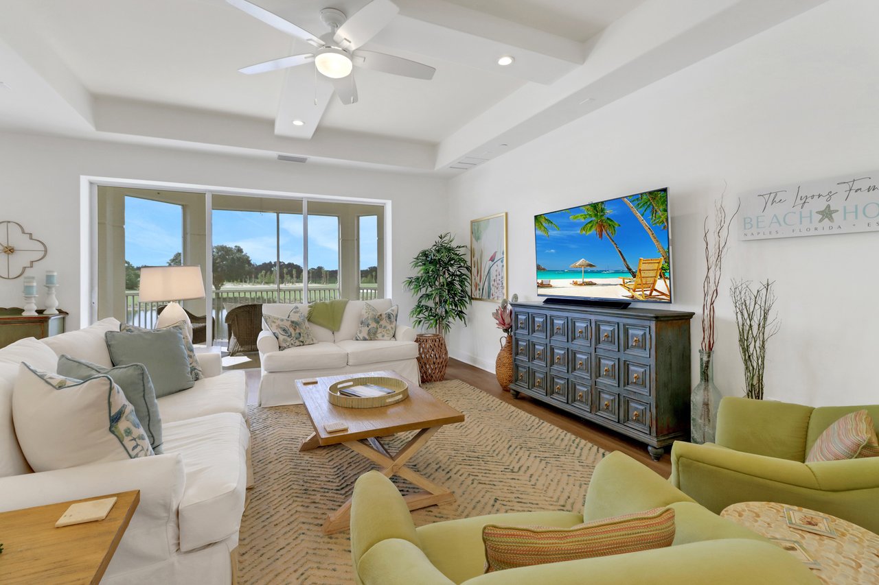 562 Avellino Isles CIR # 201