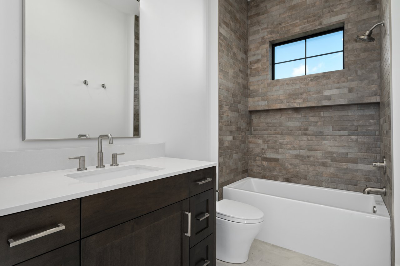 5809 Horizon Vista Way