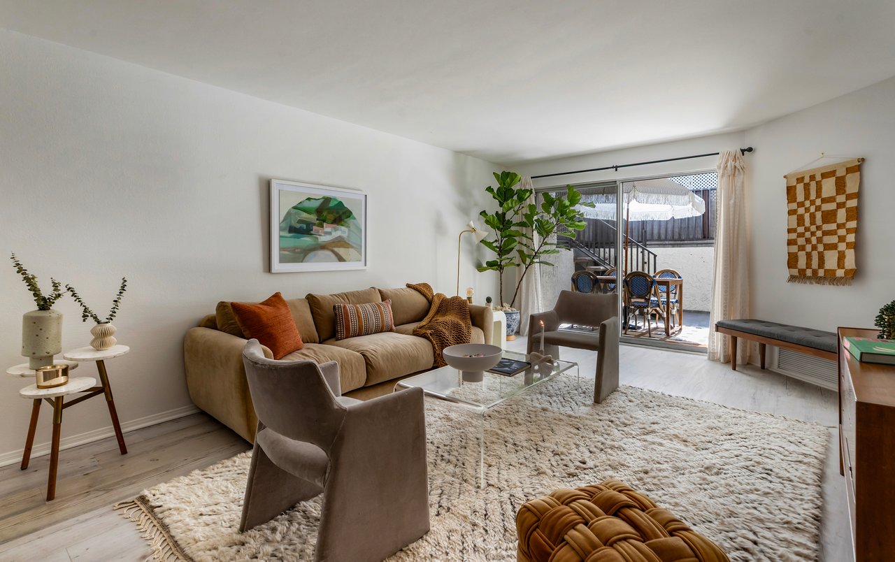 1230 Horn Ave Unit: 102