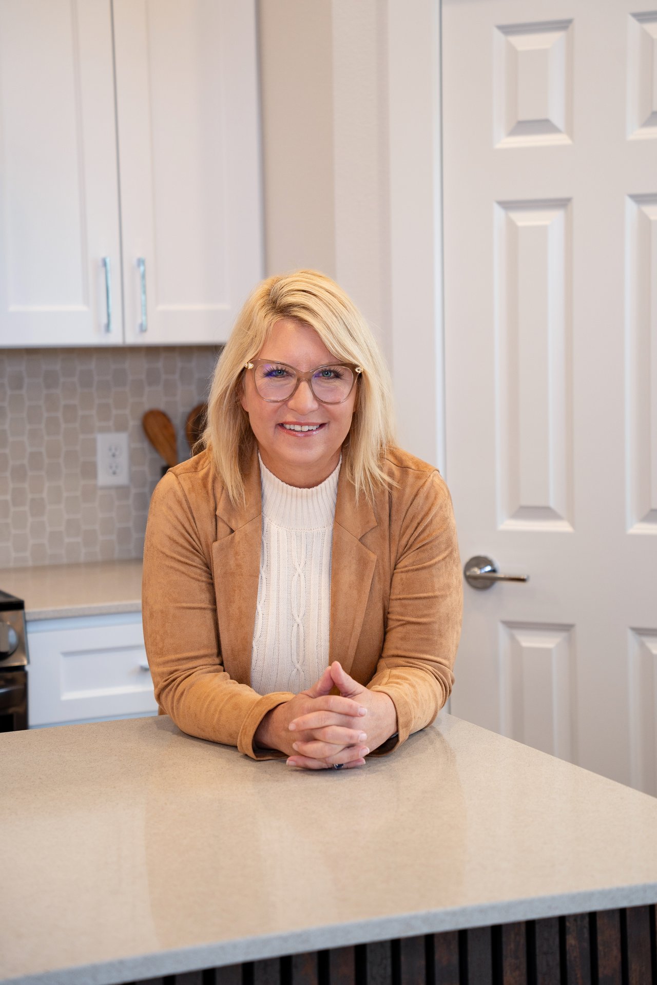 Carla Kemp Williston, ND Real Estate Agent Headshot