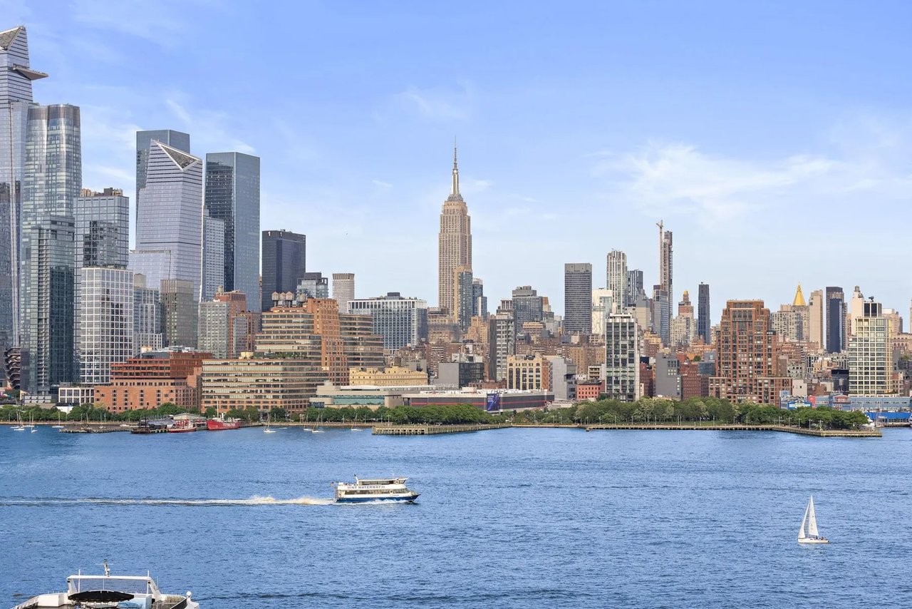 HOBOKEN WATERFRONT LIVING